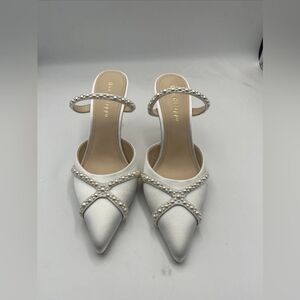 Elegant White Pearl-Embellished Women's Heels